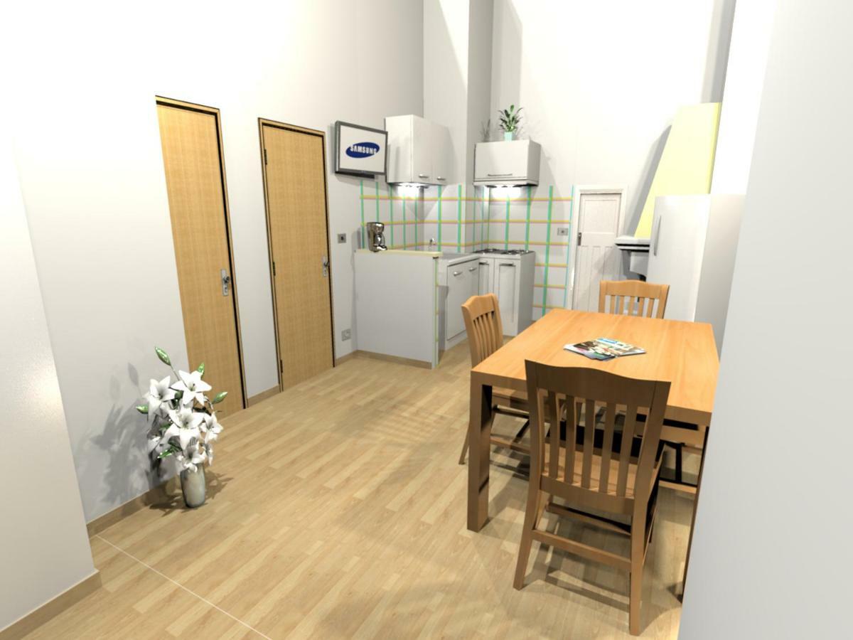 Happy Sunday Apartment Trani Bagian luar foto